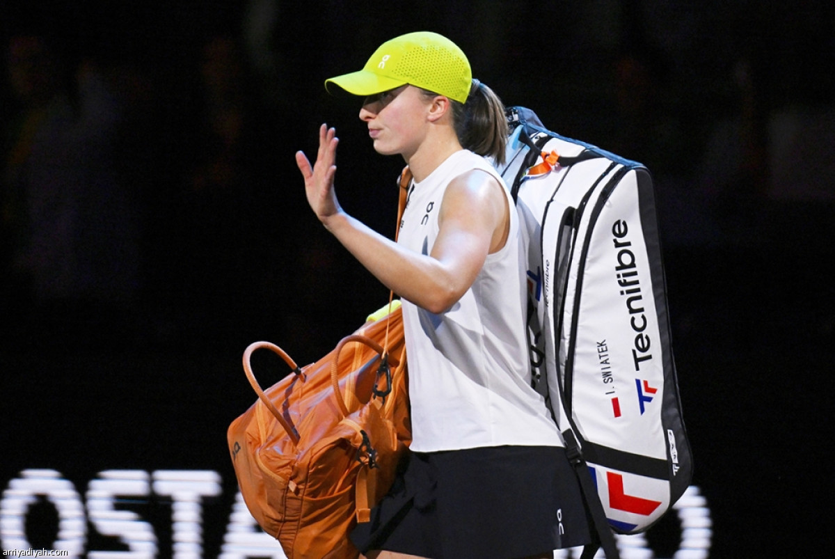 سقوط النجمات