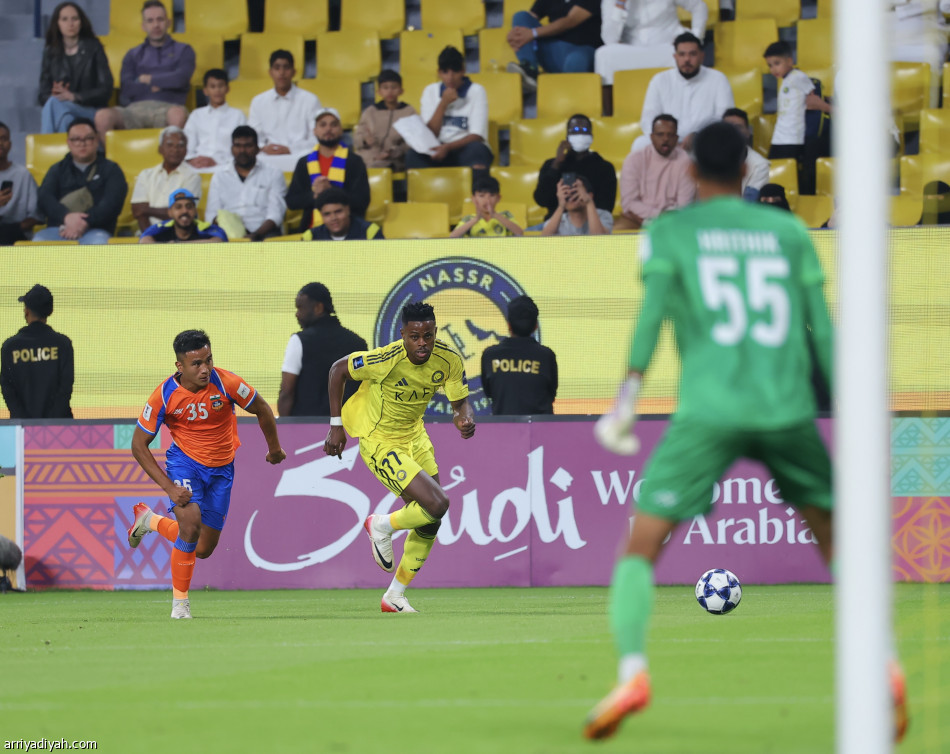 النصر يكتسح