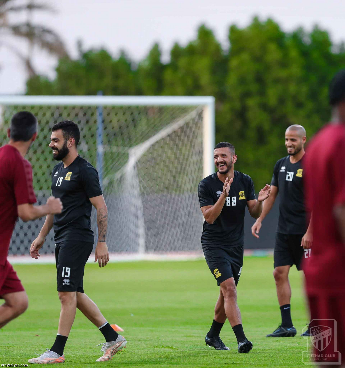 الاتحاد جاهز لقص الشريط