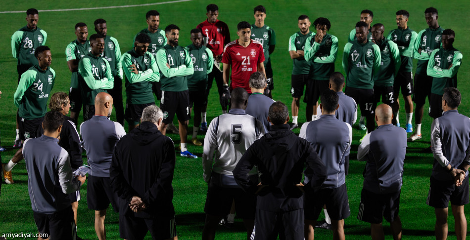 الأخضر.. مانشيني يرفع تحضيرات لبنان