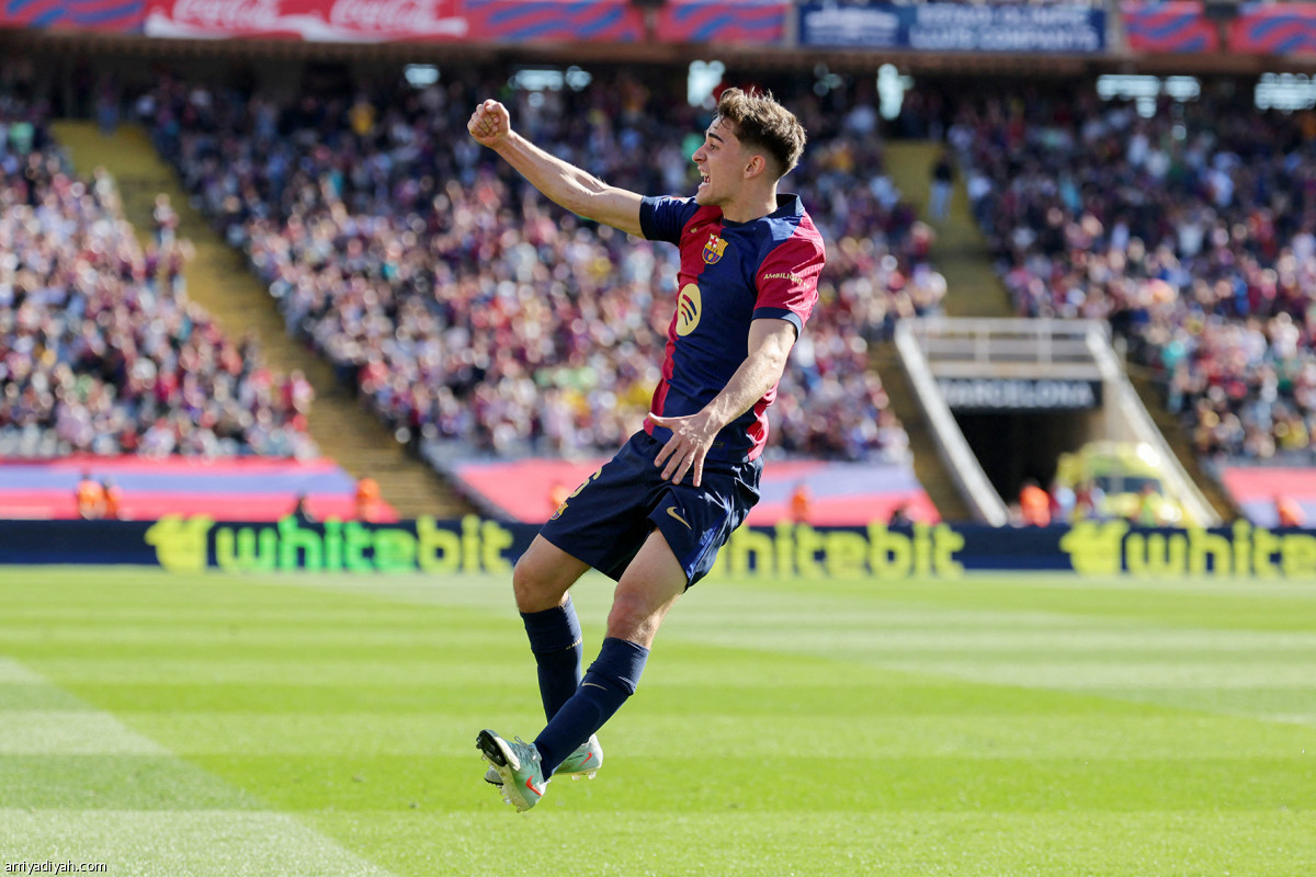 صدارة مطلقة