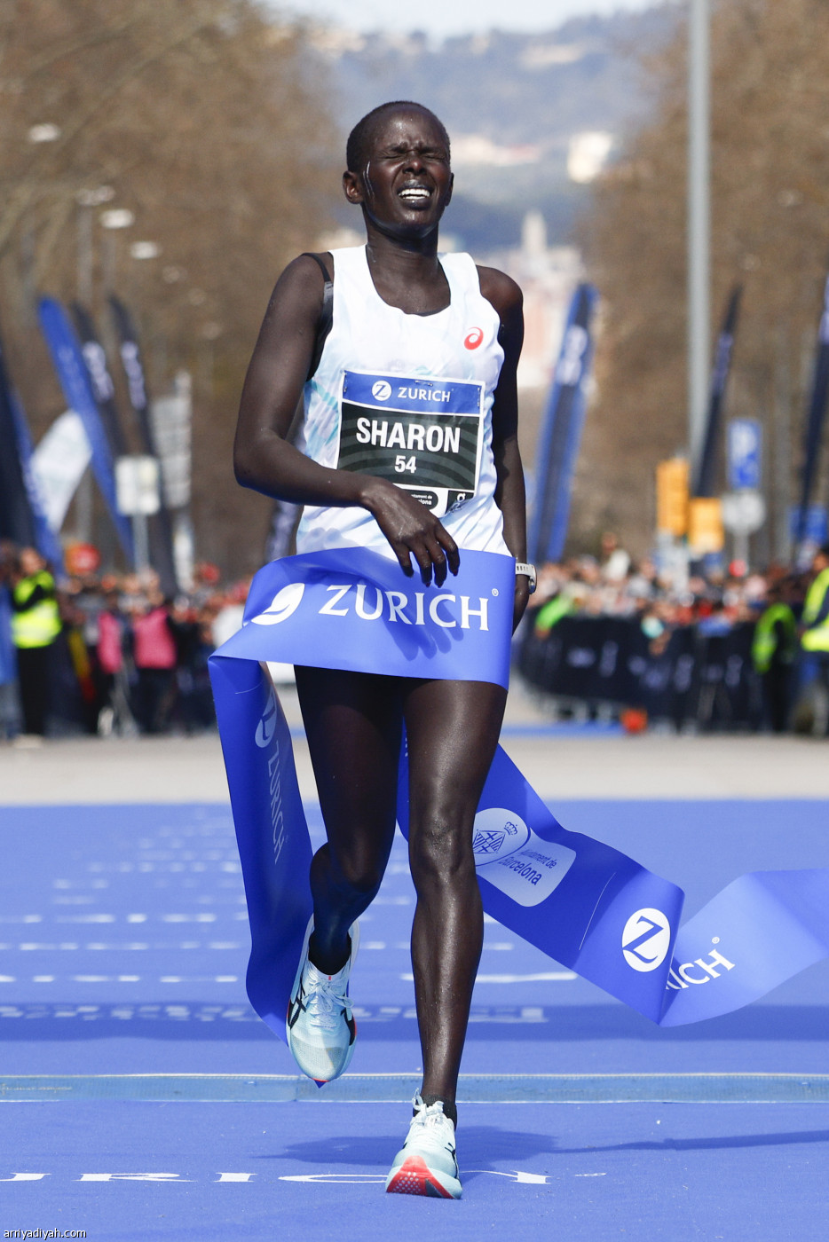 ديريبا وشارون.. ذهب