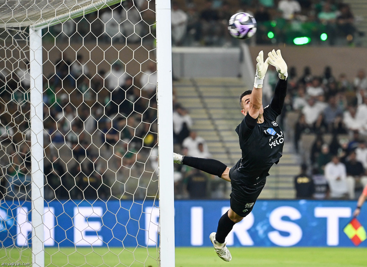 محرز.. رائعة جديدة