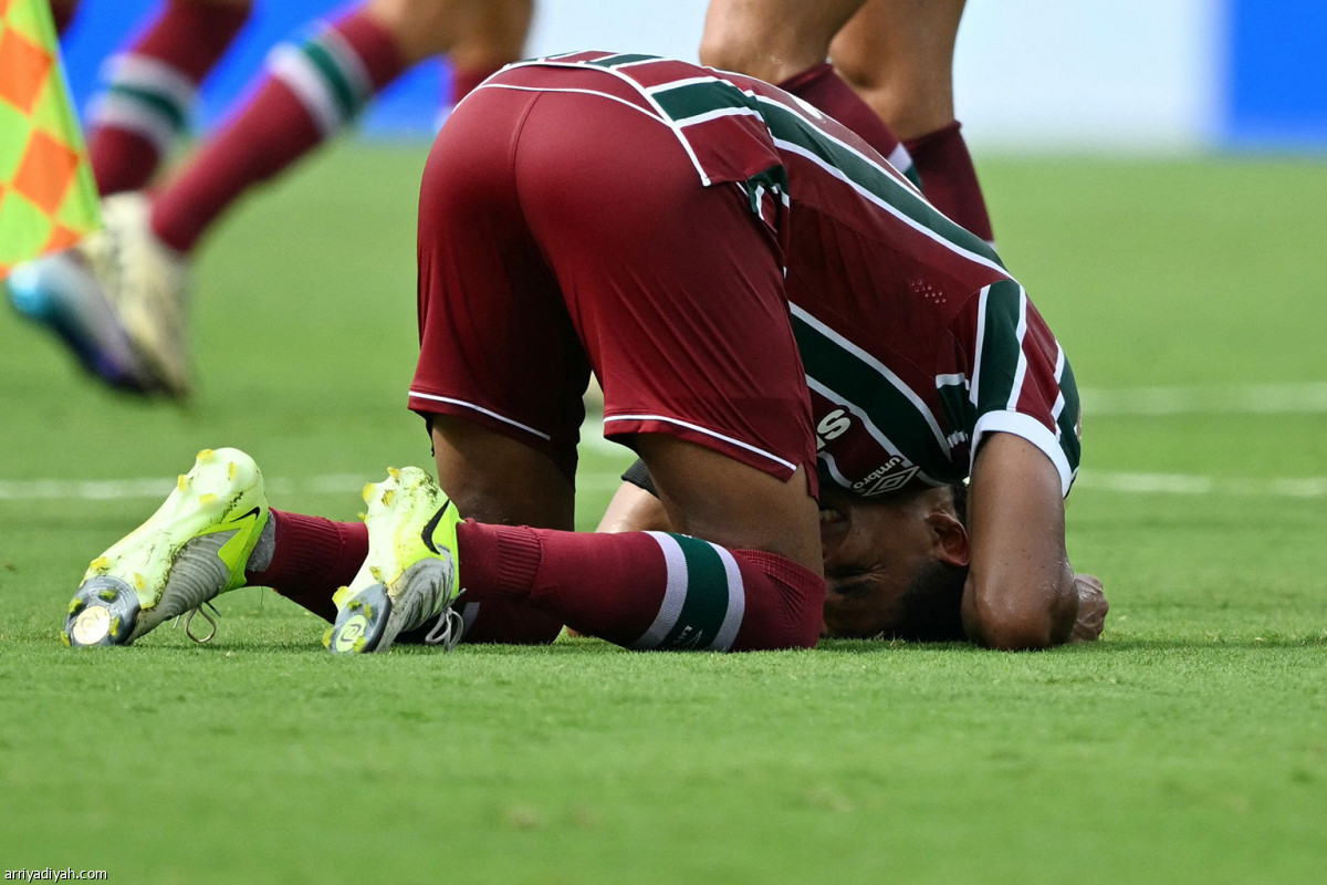 أول المتأهلين