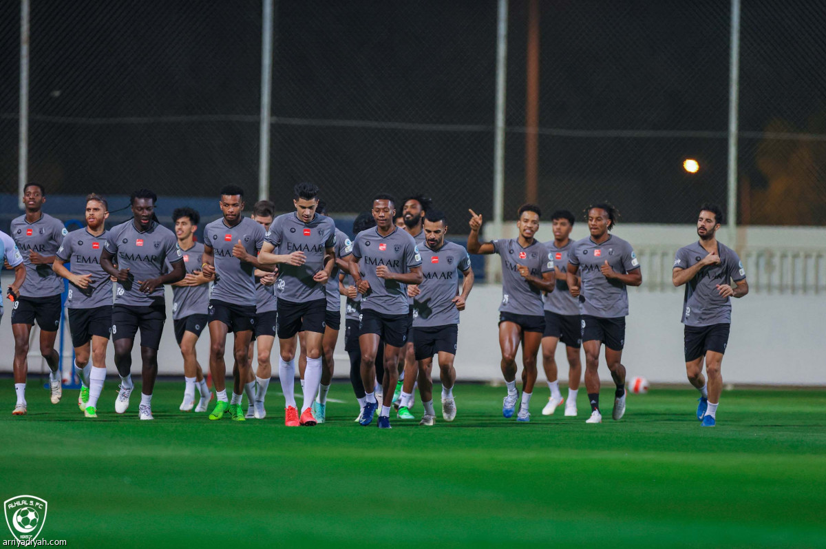 كاريلو يعود