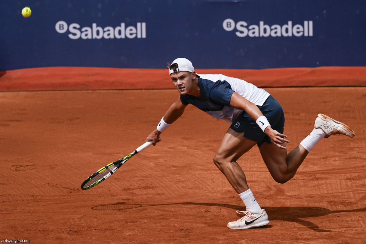 رون إلى النهائي