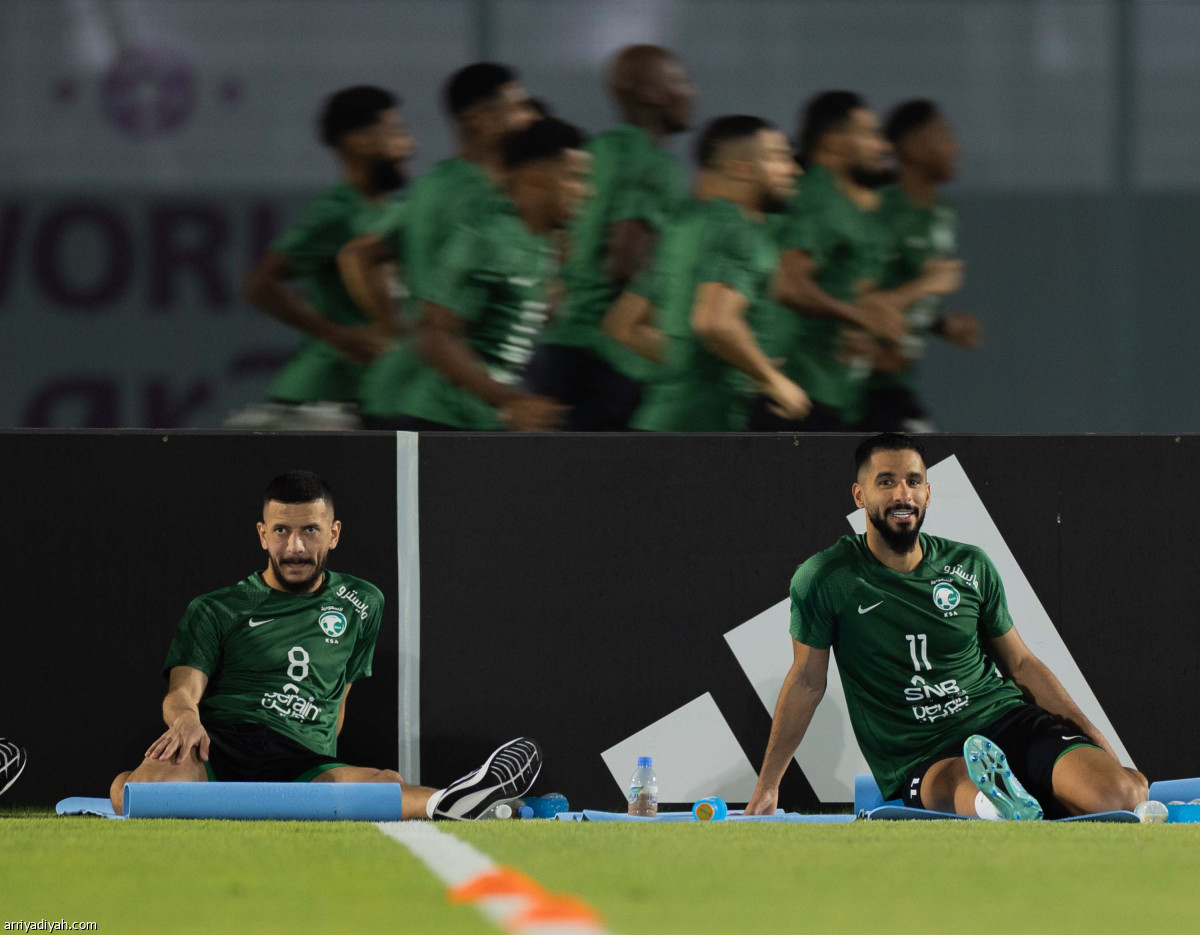 الأخضر يتأهب