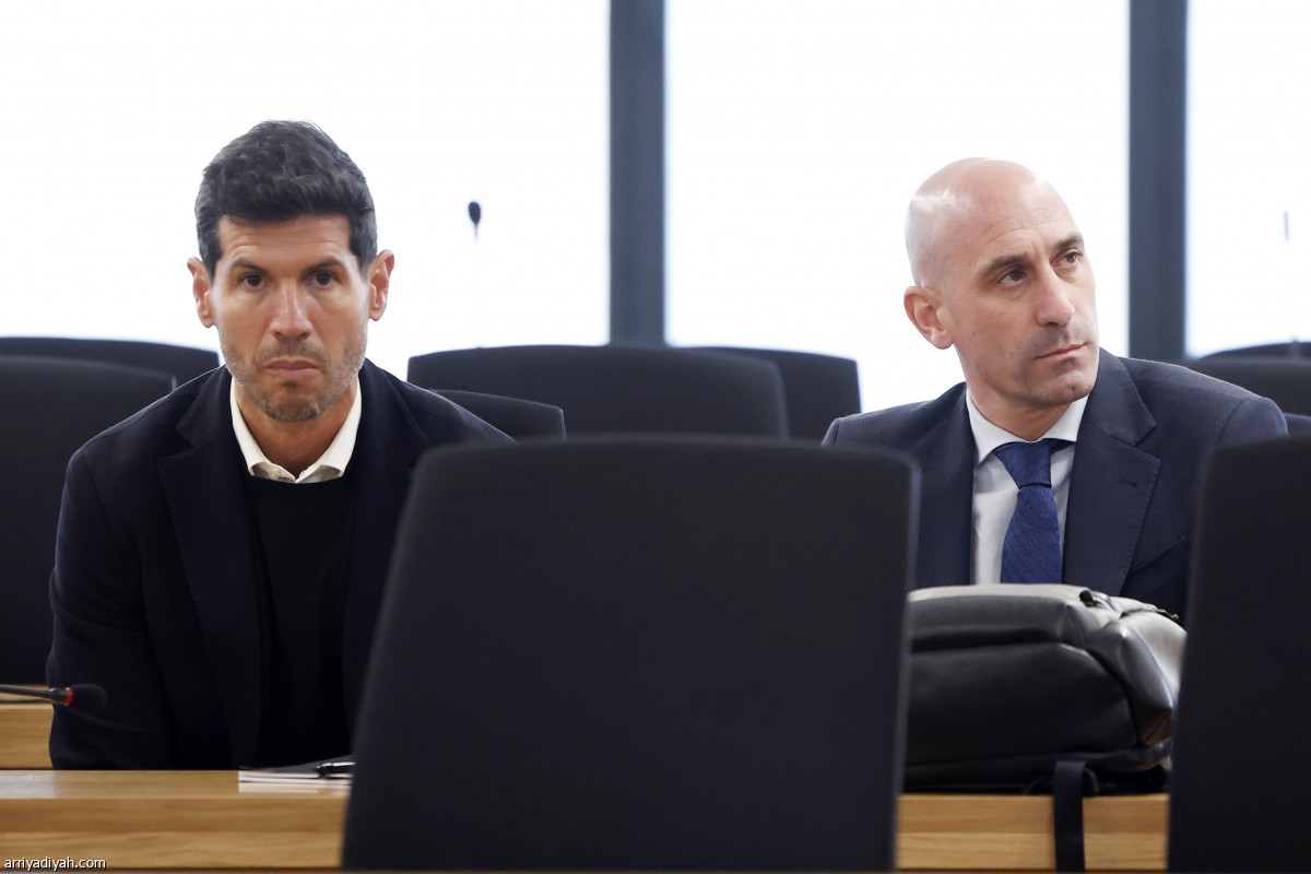 محاكمة رئيس