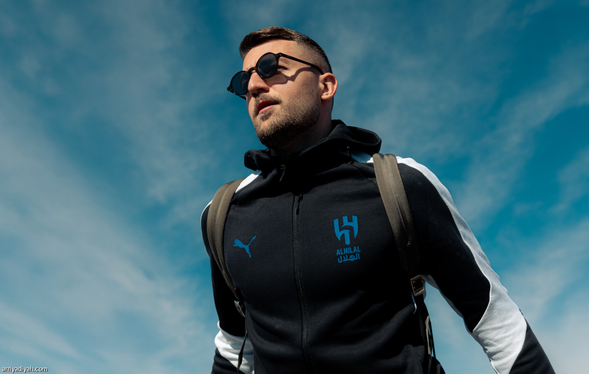 الأزرق إلى الشارقة