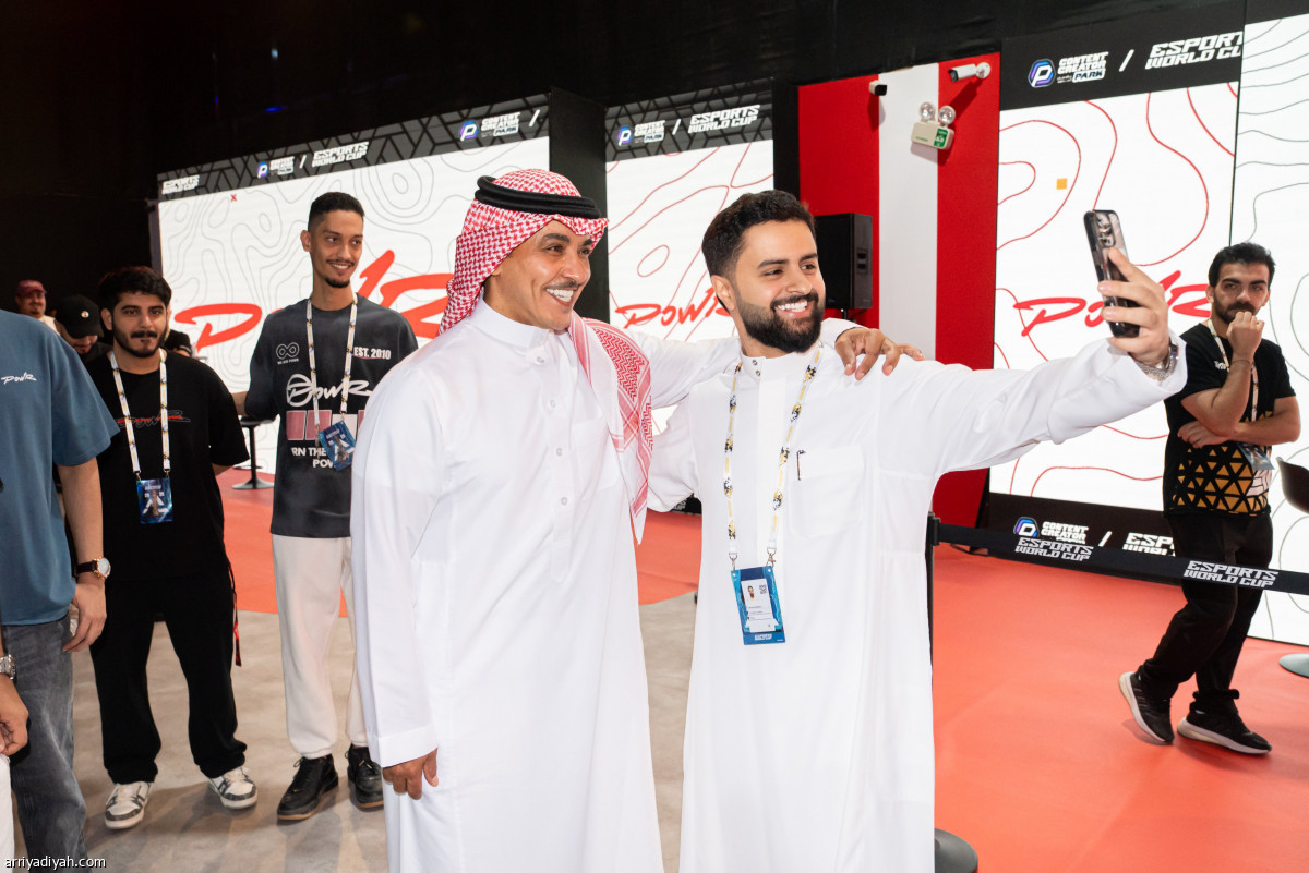 الوزير في المونديال