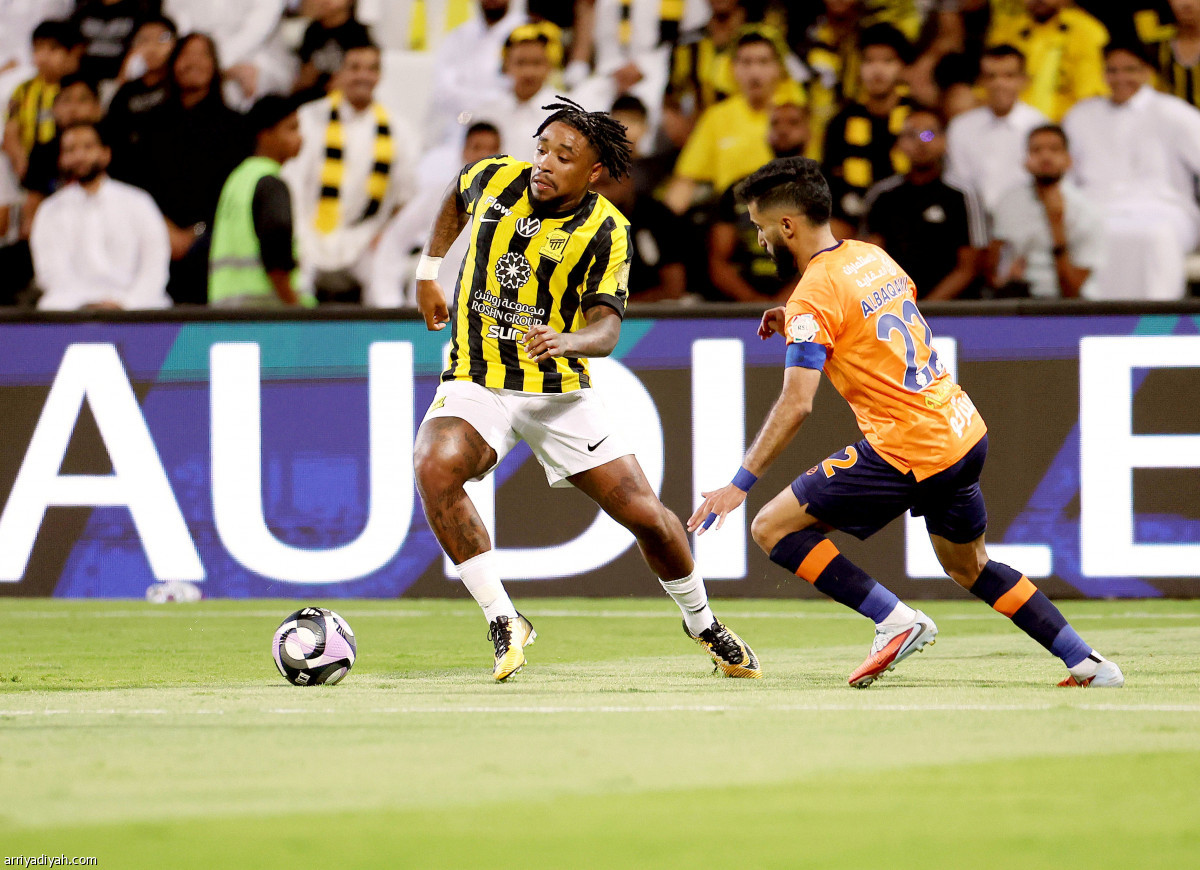 الاتحاد والفيحاء يتعادلان