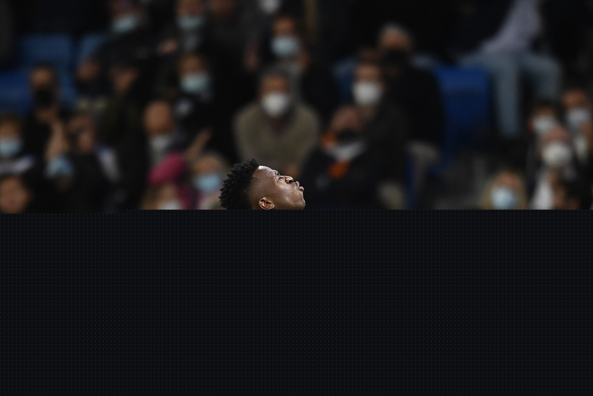 الريال يرفض الابتعاد