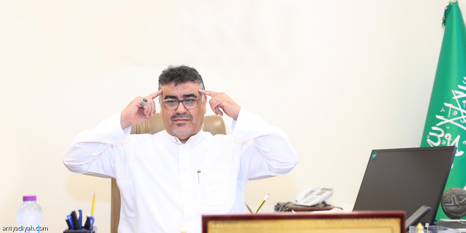 أبو نخاع:
كرسي ضمك أفخم من الهلال والنصر