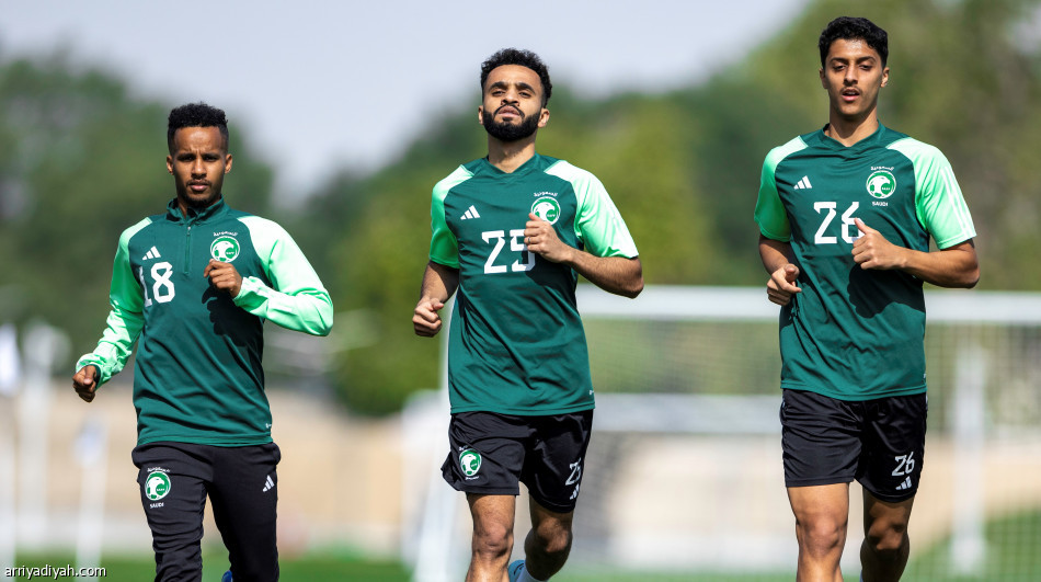 الأخضر.. جولة حرة.. والمولد يغادر