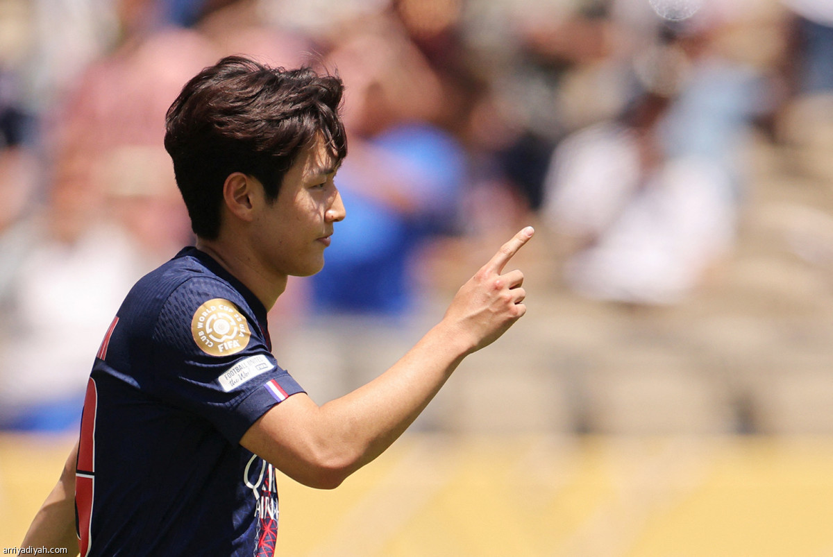 باريس.. انطلاقة مثالية