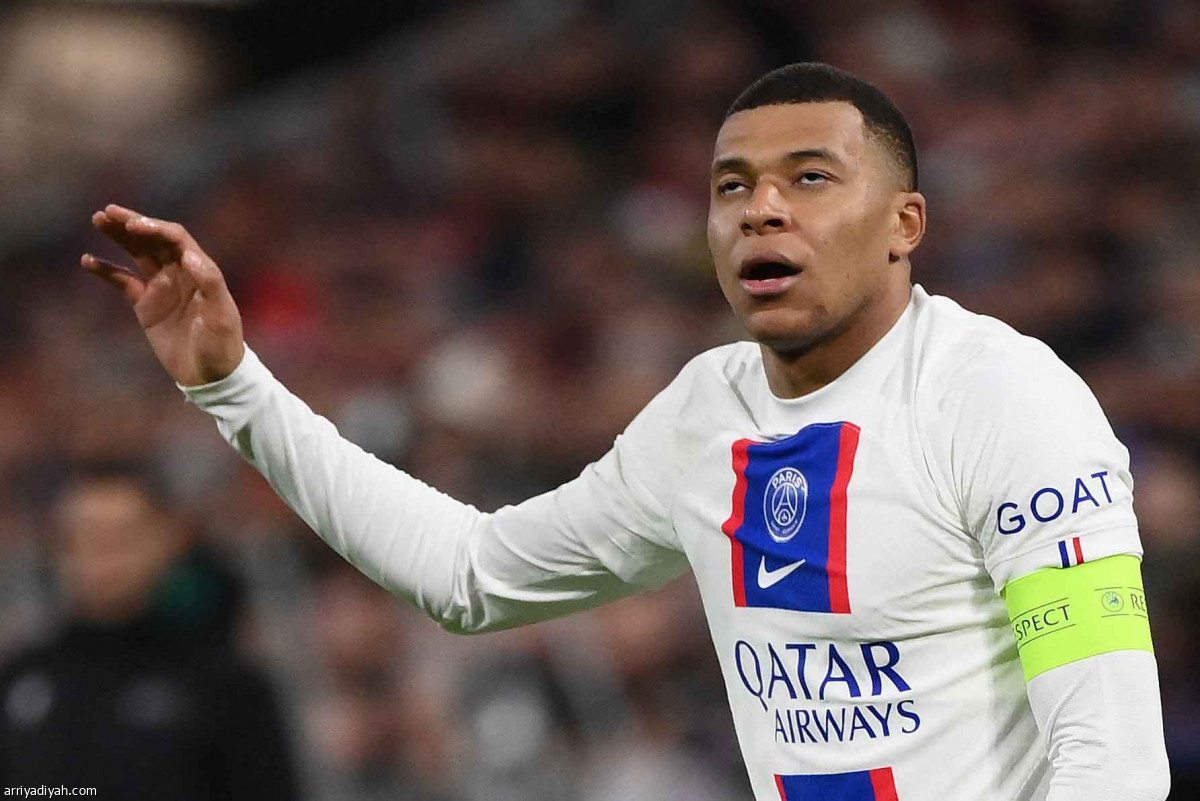 باريس.. حسرة وداع