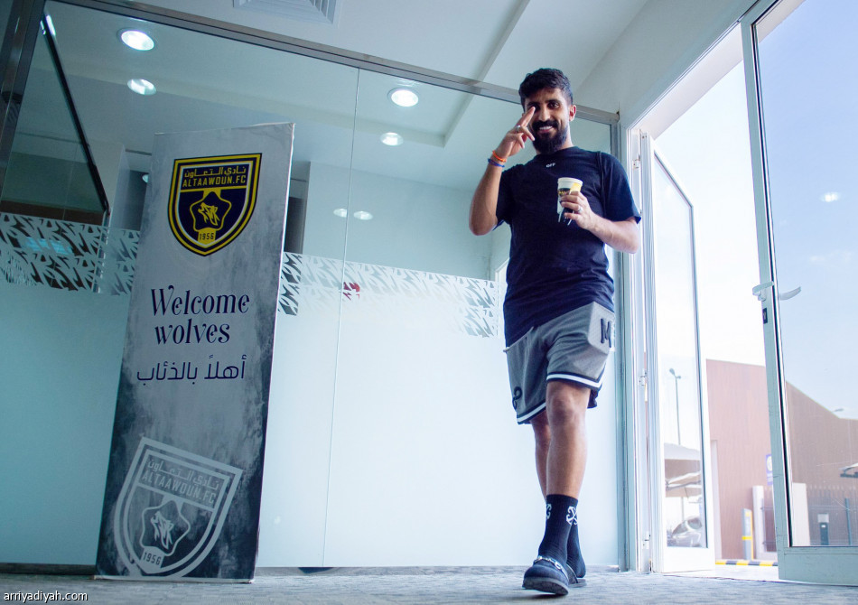 الكويكبي: التعاون بطل