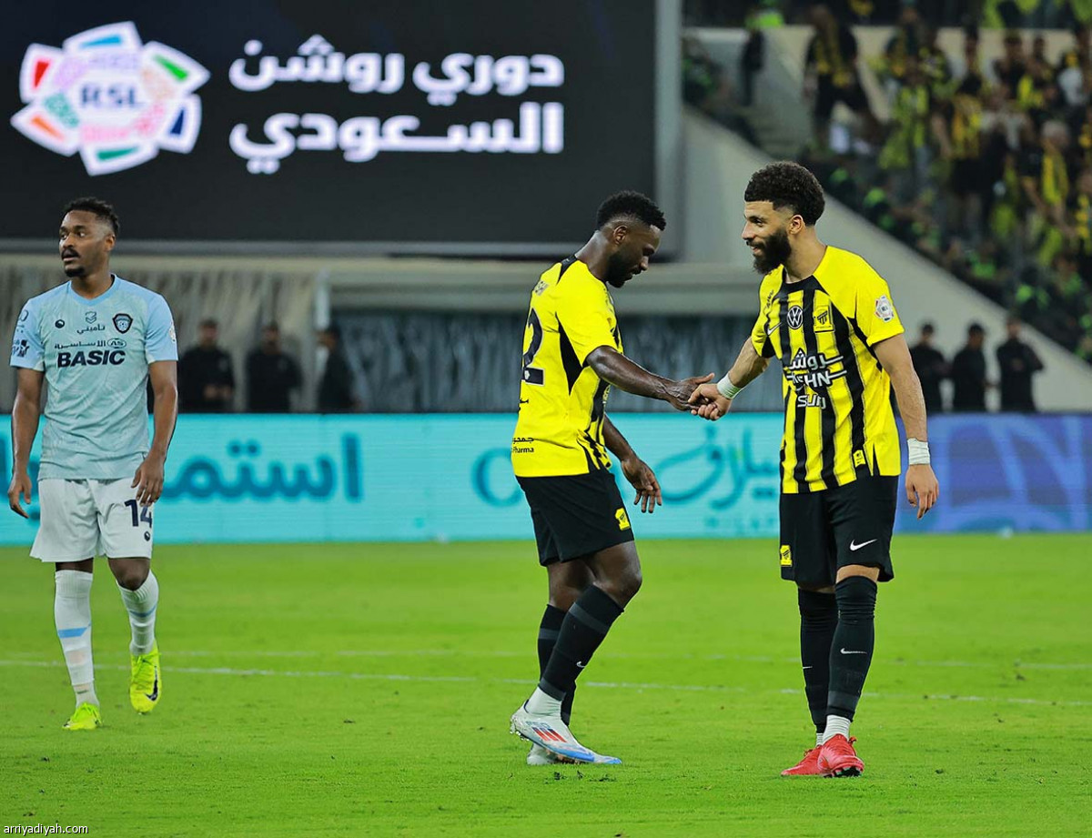 «النمور» تقترب