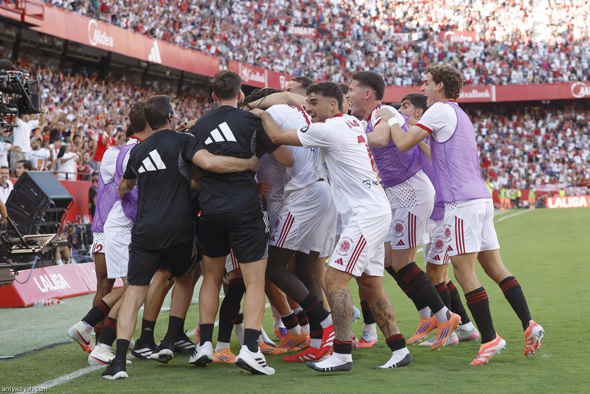 احتفال كبير