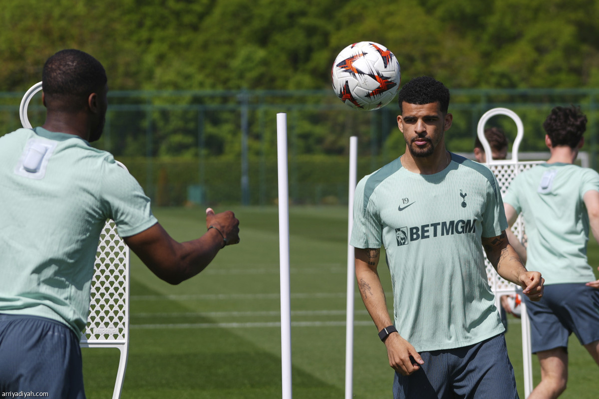 توتنام يستعد